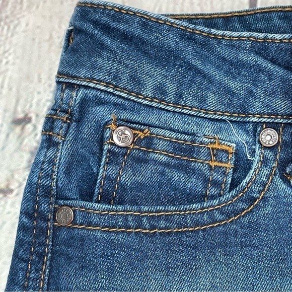 Celebrity Pink Shorts Women's Size 0/24 Denim Cuffed Blue Cut Off Low Rise - Picture 2 of 10